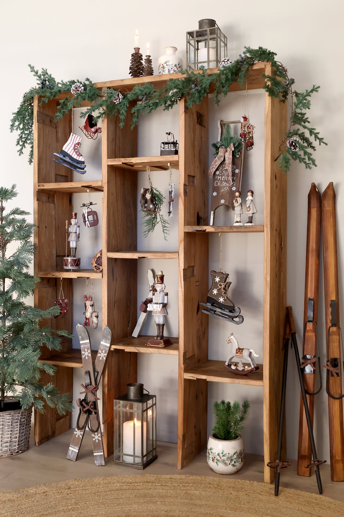 Vintage Schlittschuhe und Ski 2er-Set